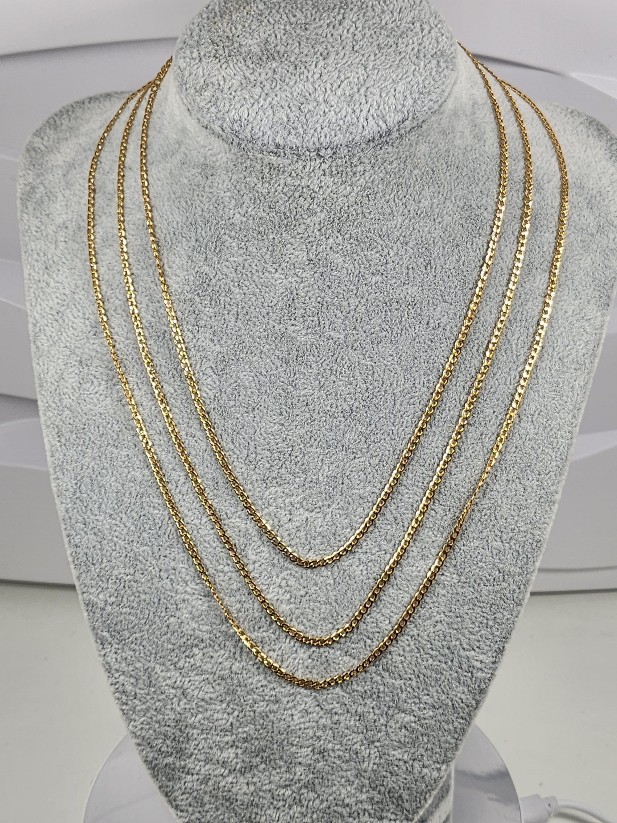 The Avigail 18K Gold Curb Chain Necklace