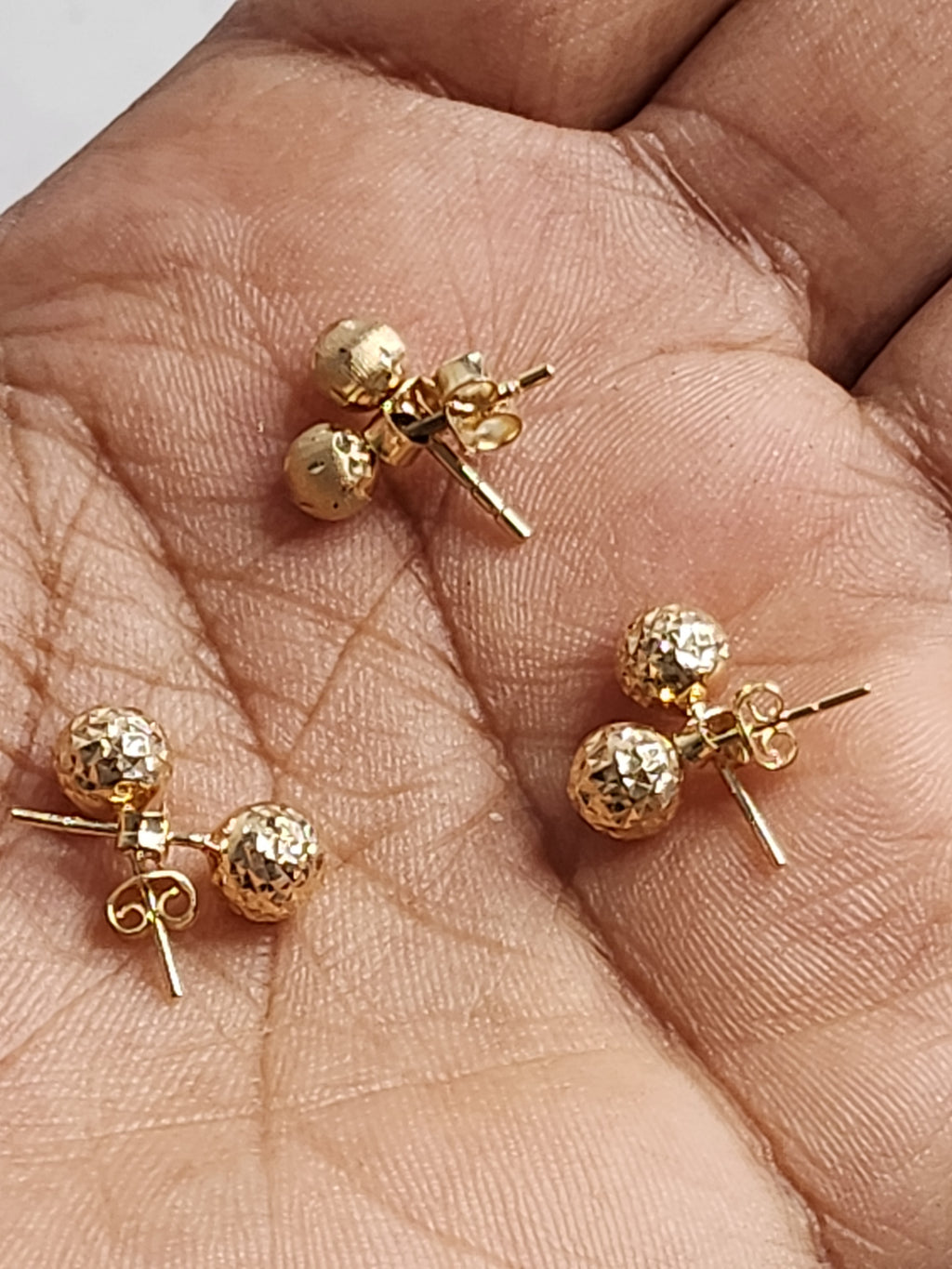 The Dinah 18K Gold Ball Stud Earrings