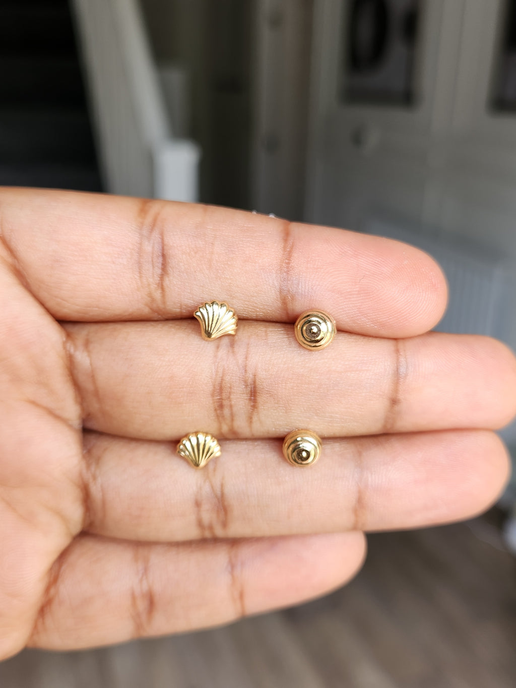 The Zara 18K Gold Shell Stud Earrings