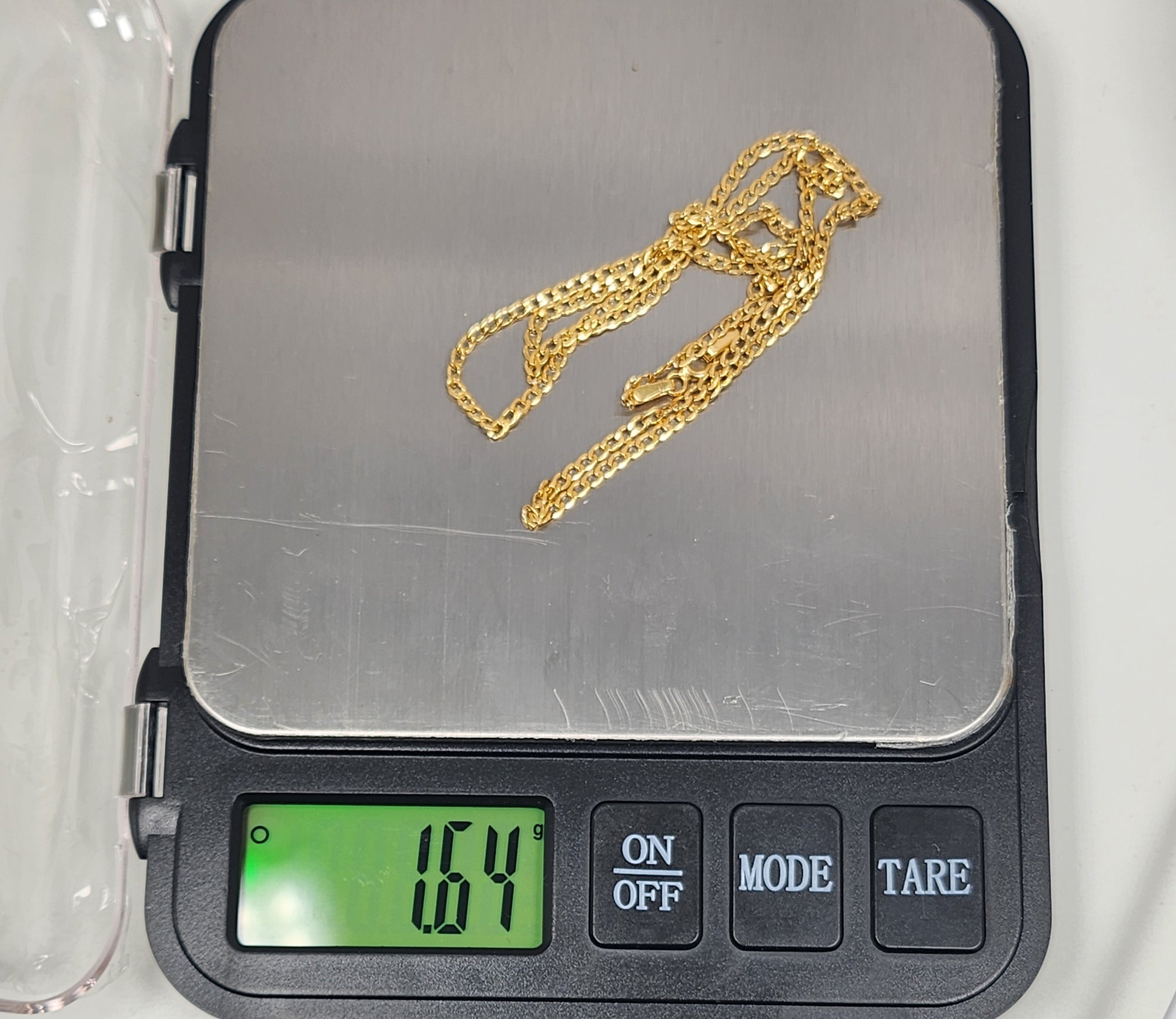 The Avigail 18K Gold Curb Chain Necklace