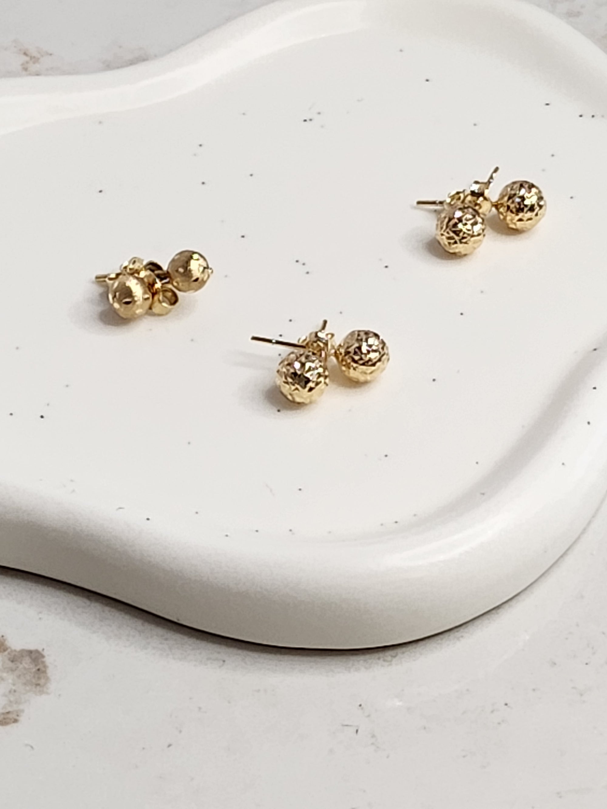 The Dinah 18K Gold Ball Stud Earrings